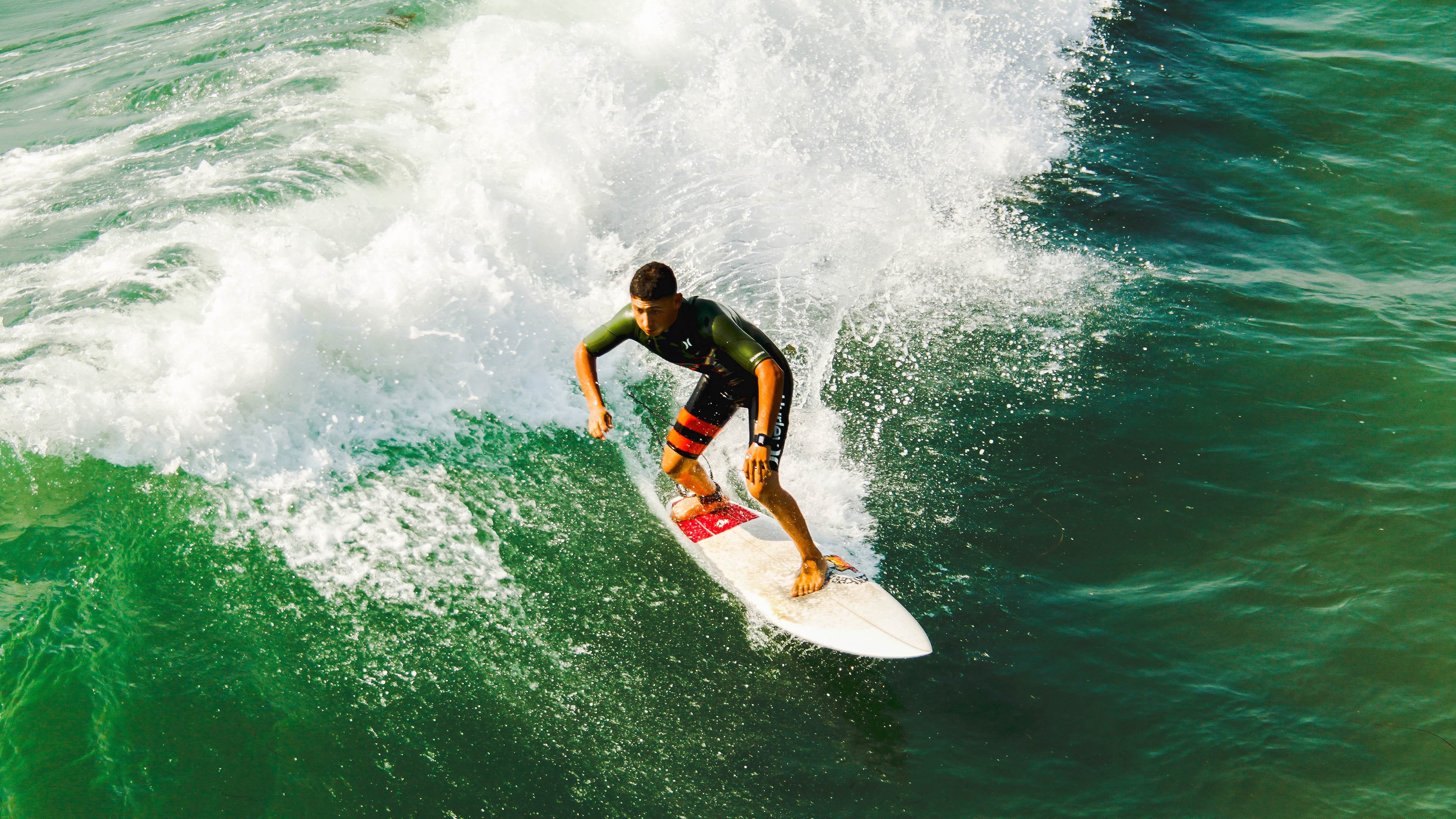 开云体育首页-《电竞内容创作：视频、直播、短片的多维度发展》，电竞视频制作
